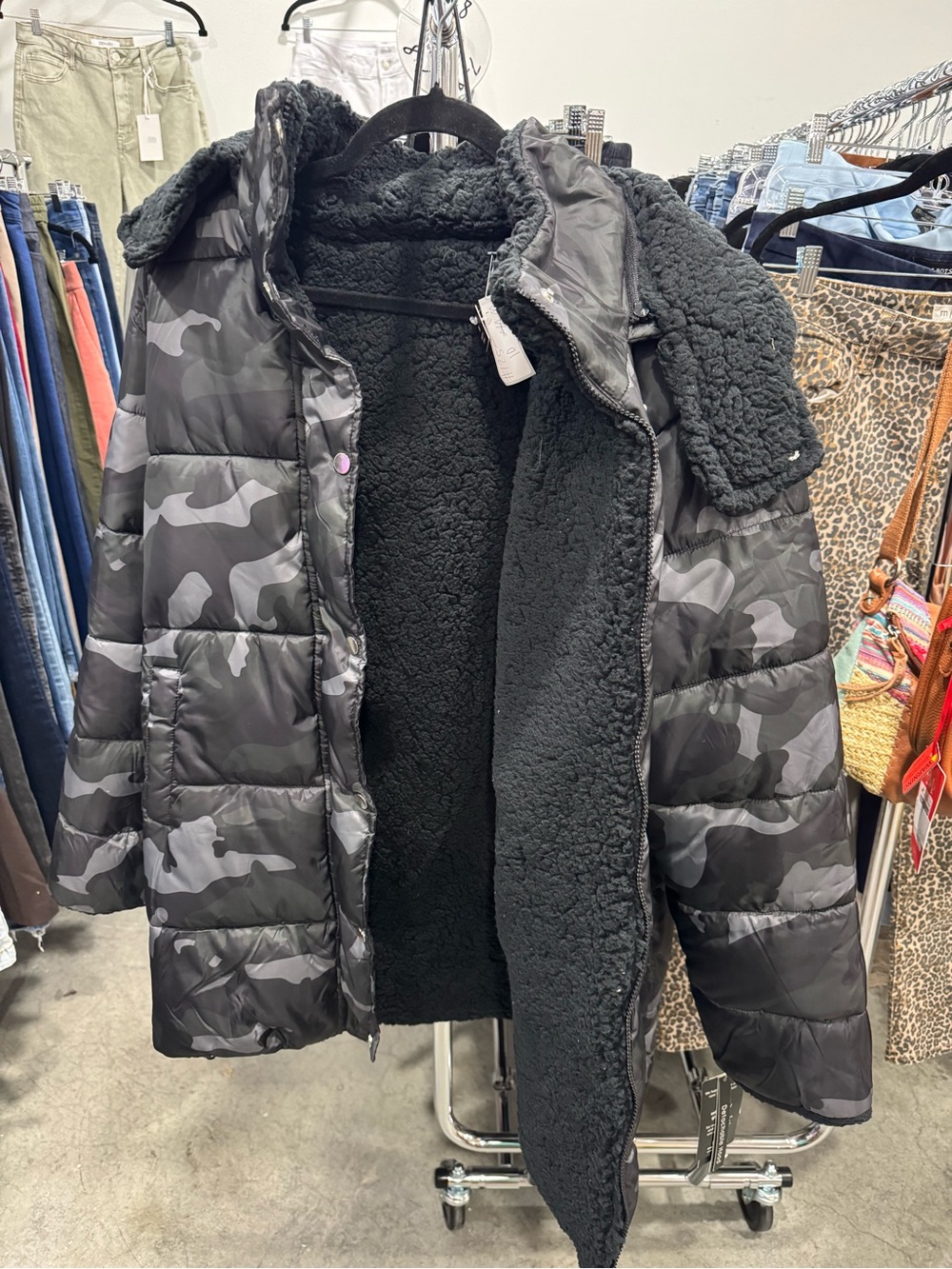 Women’s Black Camo Sherpa-Lined Puffer Coat